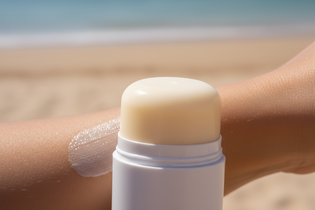 How to Use a Sunscreen Stick on Your Face: Practical Guide - Unnamed Cosmetics